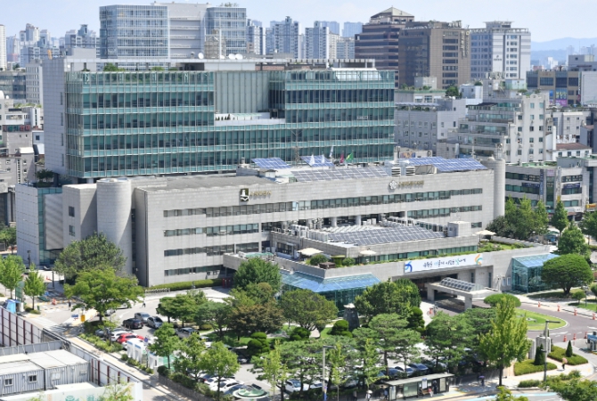 수원시청사 제공