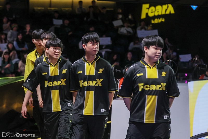 여우 군단 피어엑스, 브리온 완파하고 시즌 첫 승