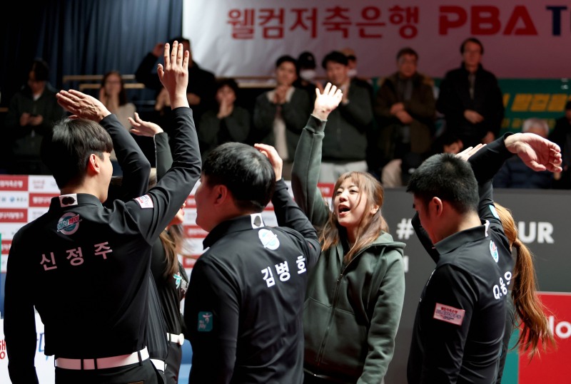 '3차전이 승부의 갈림길~' 하나카드-크라운해태, 나란히 패배 설욕…PO 승부 다시 원점