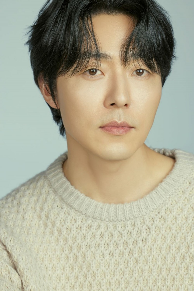 ‘한계 없는 캐릭터 변주’ 이무생, 스크린과 안방극장 종횡무진 활약