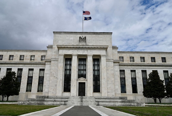 (상보) 골드만삭스 "연준, 3월부터 총 4차례 금리 인하...인플레 2% 도달"