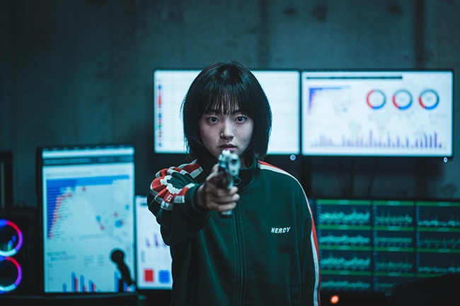 “‘솔로 창고 액션씬’ 미쳤다” ‘킬러들의 쇼핑몰’ 금해나, S급 킬러의 클래스 완벽하게 보여주며 4회 명장면 등극
