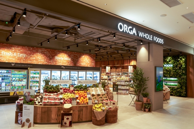 풀무원 올가홀푸드가 스타필드 수원점에 올가 ‘로하스 프레쉬 마켓’을 오픈했다. / 사진=풀무원 제공