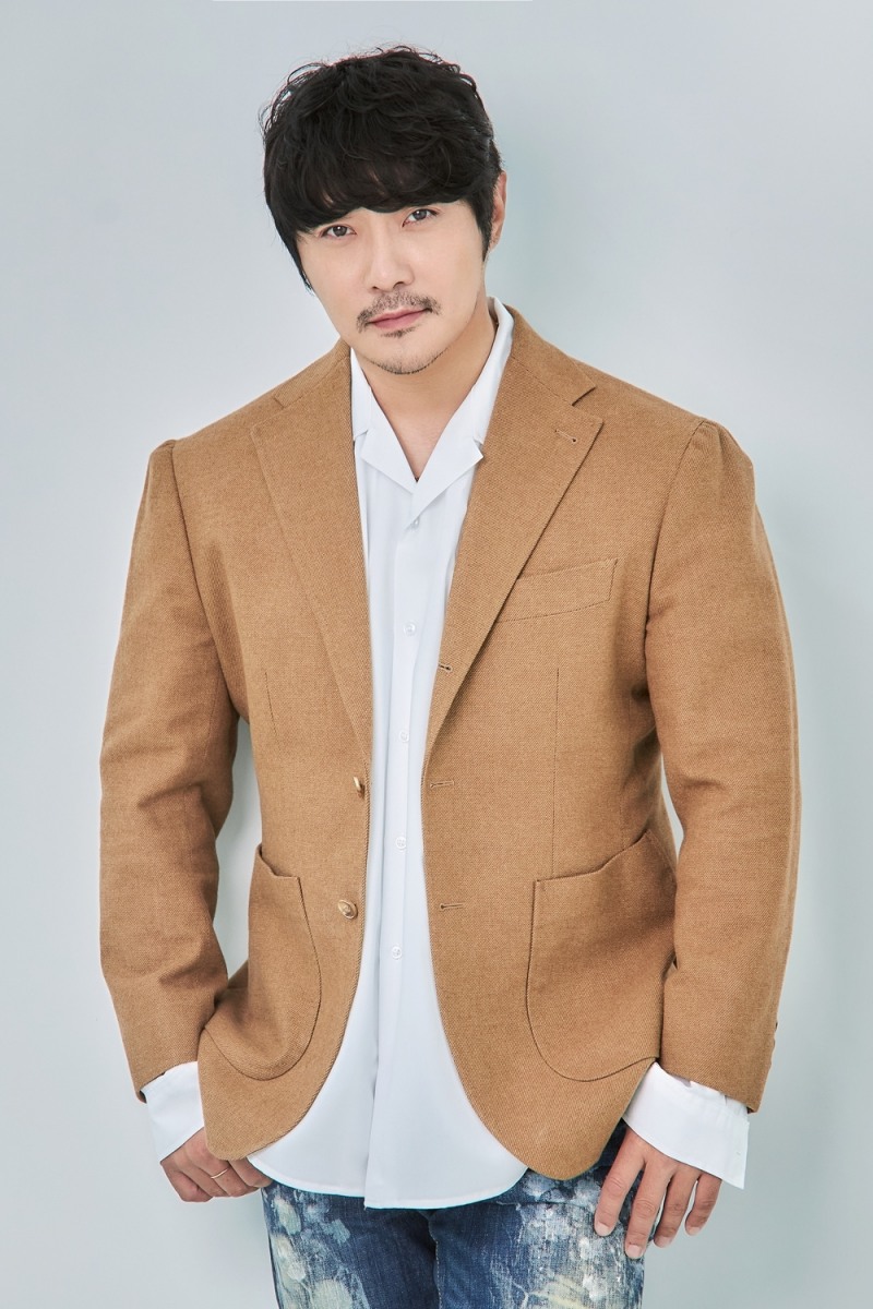 KCM, 임재범 대표곡 ‘너를 위해’ 다시 부른다…내달 2일 리메이크 음원 발매 확정