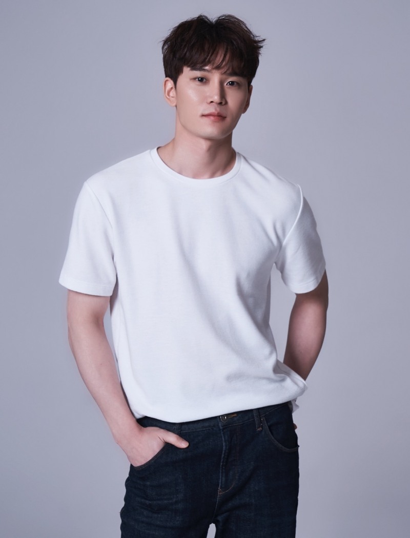 한준우, 앤드마크와 전속계약 체결…전종서X김혜준X장영남 등과 한솥밥