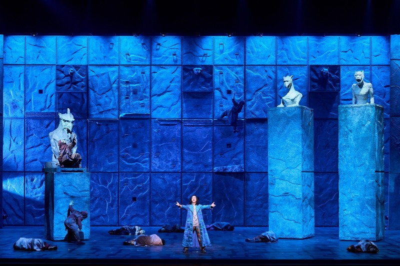 ‘노트르담 드 파리’ 한국어버전 개막 성료…‘노래+연기+춤+무대+조명’ 완벽한 종합예술의 극치