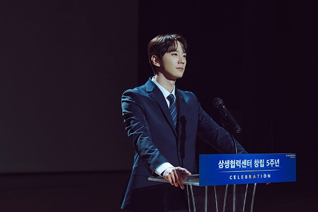 ‘로얄로더’ 욕망 빌런 이준영, 재벌가의 혼외자로 야누스 본능 스틸 공개