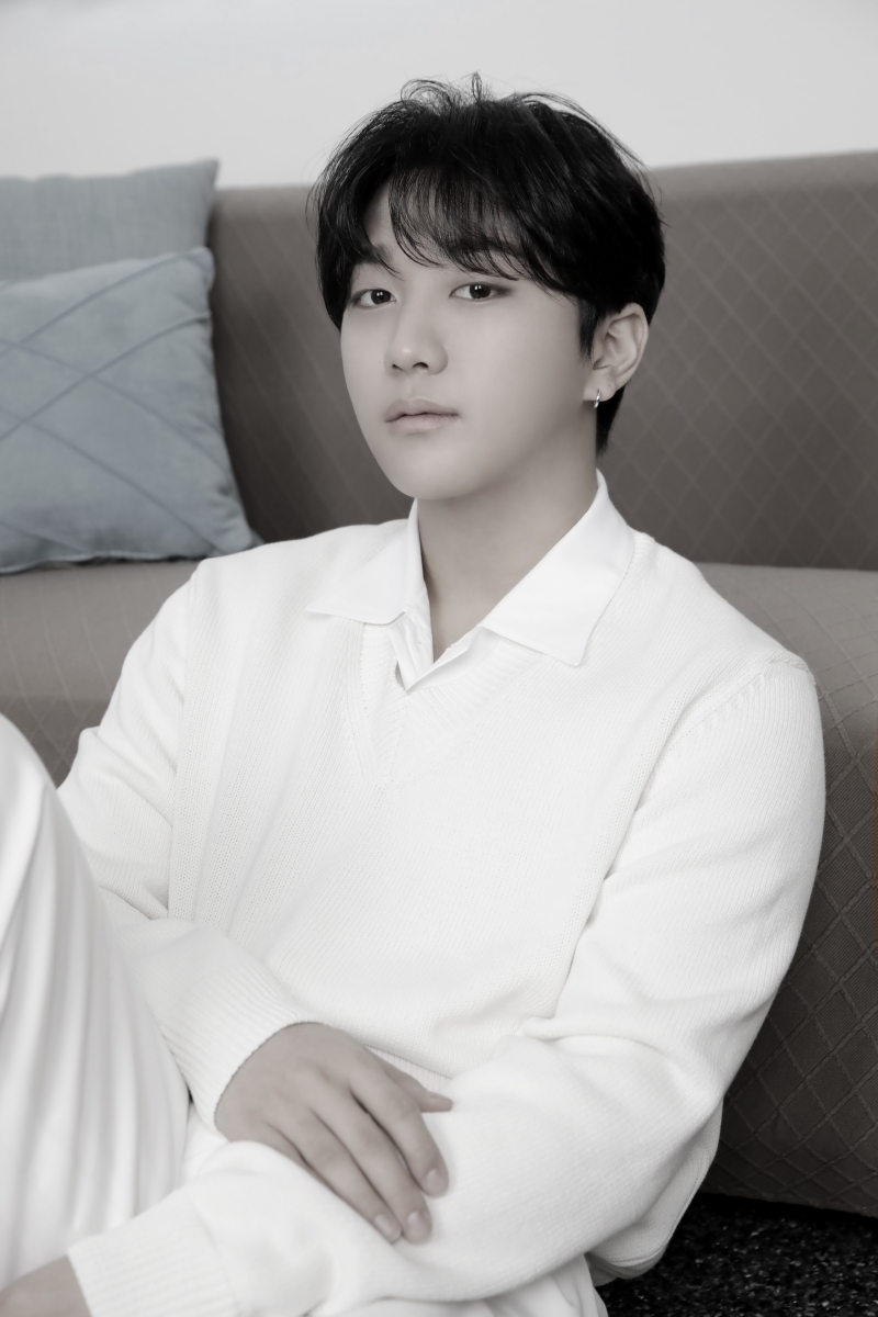 골든차일드 홍주찬, 2월 디지털 싱글 '어떤가요' 발매…‘청초+아련’ 이미지 공개