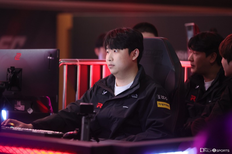 kt 롤스터 곽준혁.