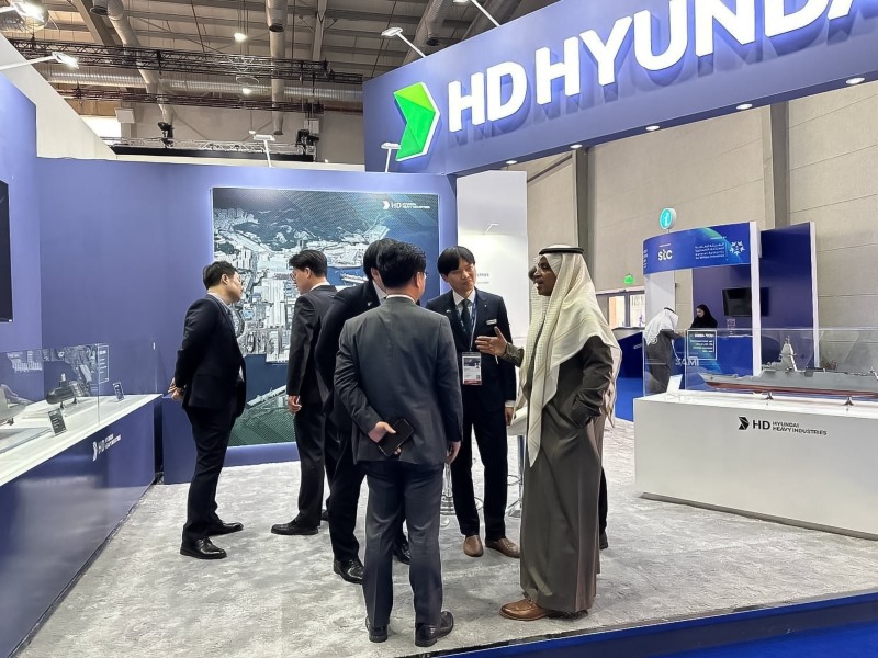4일(일)부터 오는 8일(목)까지 사우디의 수도 리야드(Riyadh)에서 열리고 있는 ‘WDS 2024’의 HD현대중공업 부스.(사진=HD현대중공업 제공)