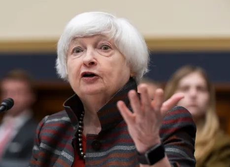 (상보) 뉴욕커뮤니티은행 22% 급락 마감...옐런 “상업용 부동산 우려”