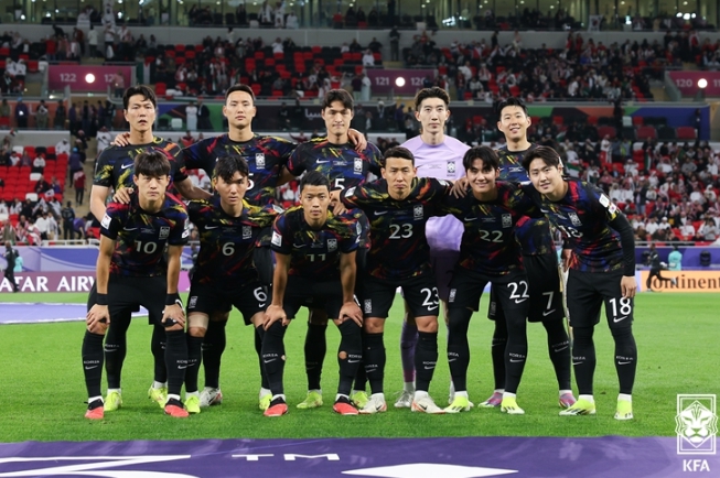 사진=요르단과의 준결승전에 선발 출전한 선수단의 모습.