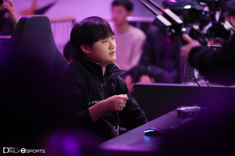 부진에 빠진 에이블 윤형석.