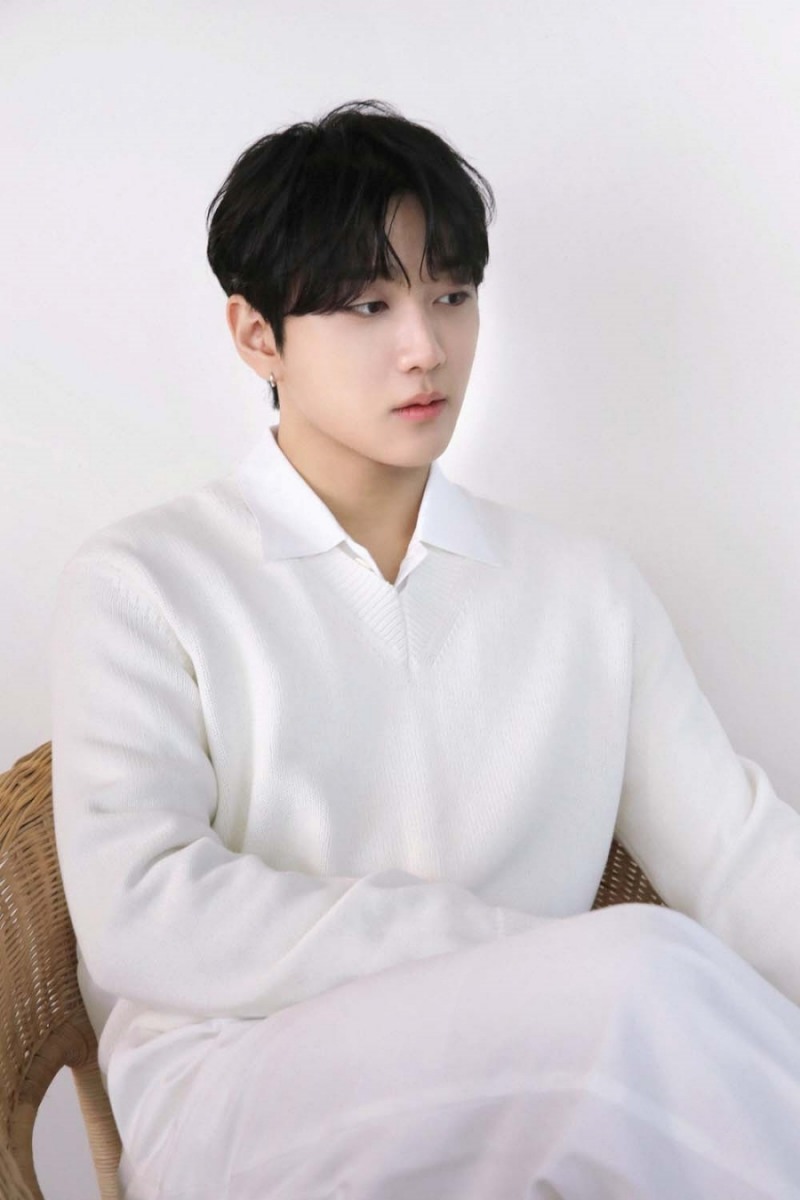 골든차일드 홍주찬, '어떤가요' 두 번째 티저 이미지 공개…더 짙어진 성숙美