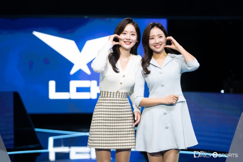 LCK 전 함예진 아나운서와 배혜지 아나운서.