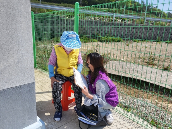 만 60세 이상 치매조기검진 (사진제공 = 진도군)