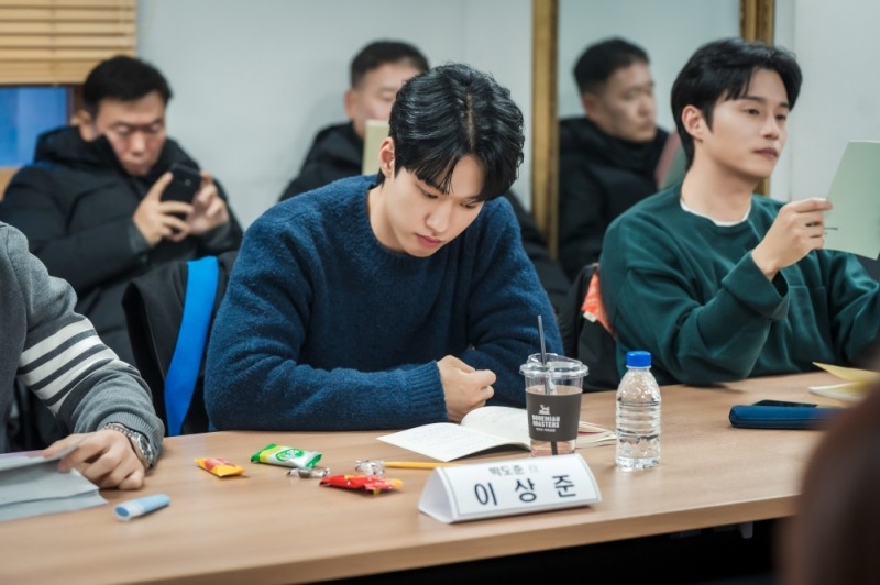 이상준, KBS2 ‘미녀와 순정남’ 캐스팅…열정 가득 대본 리딩 현장 공개