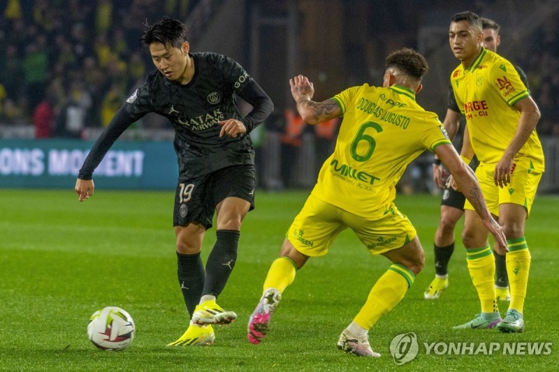 이적 의사 밝힌 음바페, 득점포 가동.. PSG, 낭트에 2-0 완승! 이강인은 61분 소화