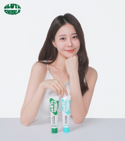 글루타치카 공식 모델 아옳이