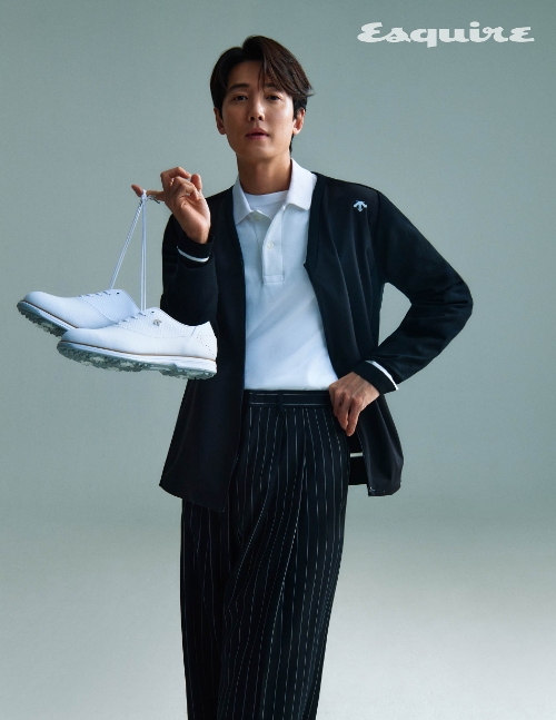 데상트골프, 골프화 ‘프로클래식’ 출시 및 배우 정경호 화보 공개