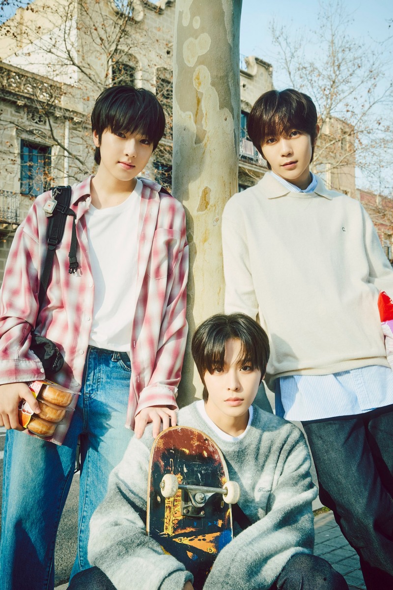NCT WISH, 데뷔곡 ‘WISH’로 에너제틱 퍼포먼스 선봬…리쿠X료X사쿠야 티저 공개 화제