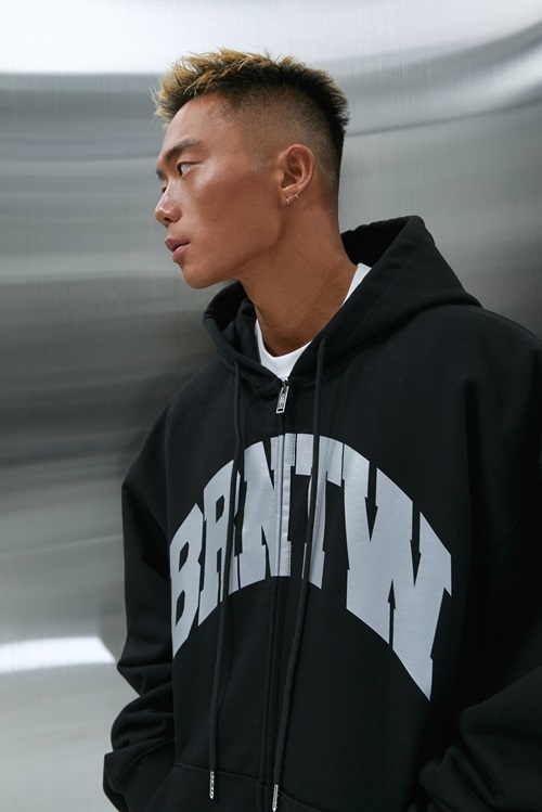 본투윈 2024시즌 첫 컬렉션 'FLASH', 무신사·KREAM 동시발매