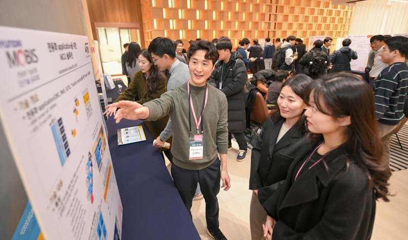 현대모비스가 지난 20일 경기도 의왕 전동화 연구소에서 산-학-연 합동 ‘전동화 기술 포럼’을 개최했다. / 사진=현대모비스 제공