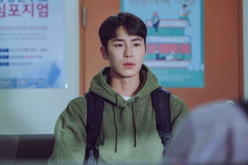 ‘로얄로더’ 이재욱, 압도적 ‘임팩트+아우라’로 시청자 저격 예고