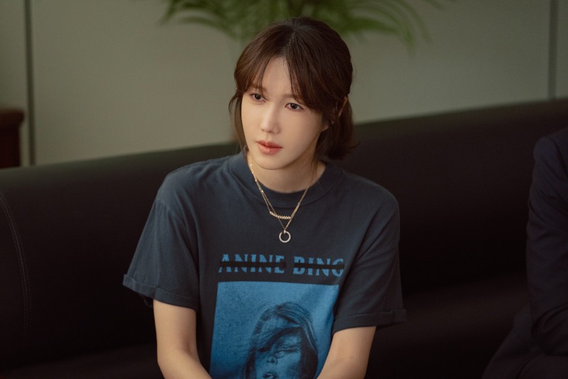 ‘끝내주는 해결사’ 이지아, 누구와 붙어도 ‘끝내주는’ 케미 요정