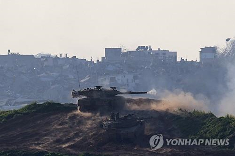 가자지구에 있는 이스라엘 탱크(사진=연합)