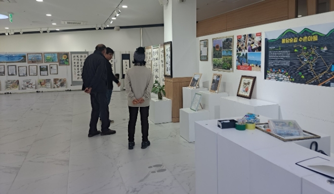작품 전시회 / 사진=보성군 제공