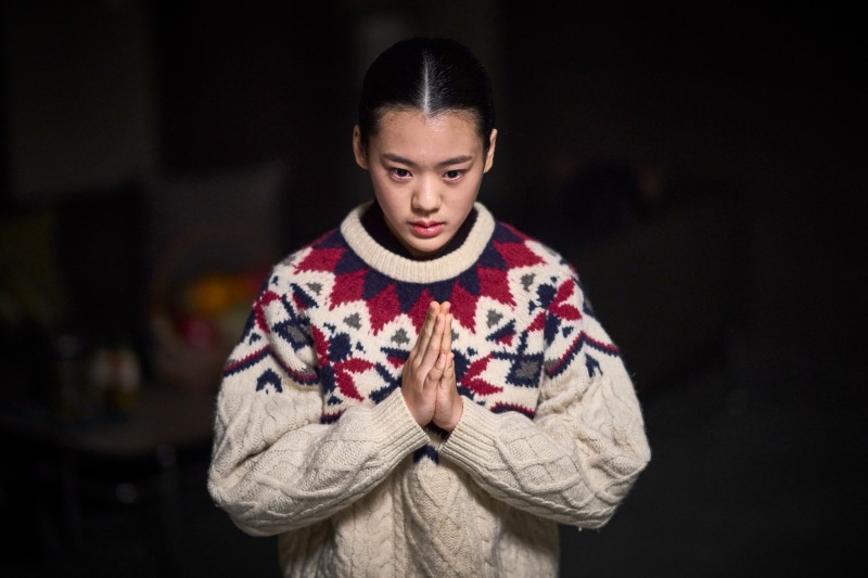 신인 배우 김지안, ‘파묘’ 어린 무당.. ‘K-장르물’ 루키 등극