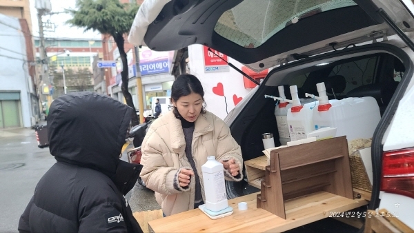 둥근네모, 부산 전역서 이동식 리필스테이션 ‘리필카’ 성공적 운영