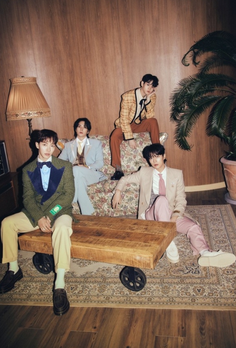 사진 = 어라운드어스 제공