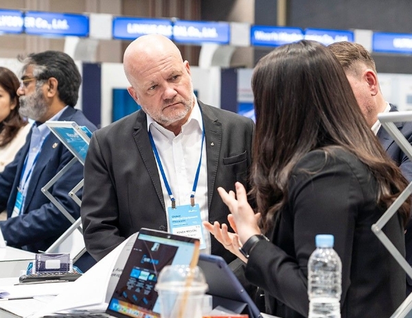 키메스 전시회 스케치