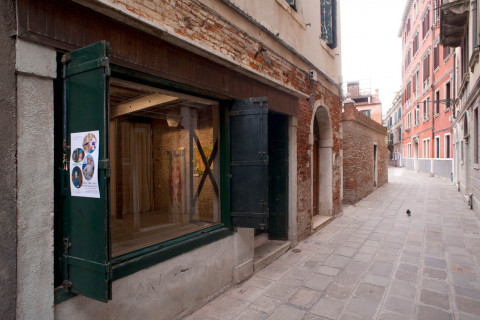 사진=ART NYC 이탈리아 베니스 전시장 전경