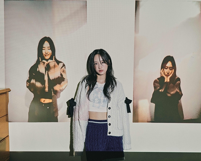 서리, ‘Fake Happy’ 두 번째 콘셉트 포토 오픈…‘유니크+시크’