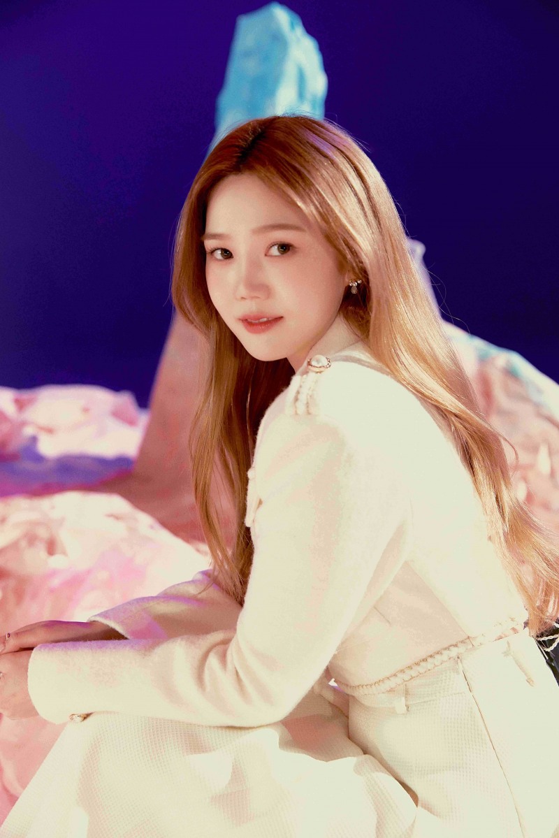 오마이걸 효정, 첫 뮤지컬 도전…창작가무극 '천 개의 파랑' 출연