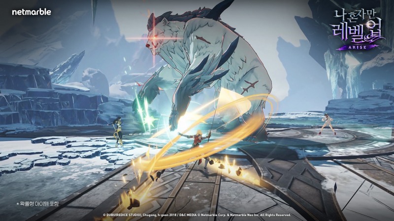 넷마블 신작 '나 혼자만 레벨업:어라이즈' 헌터 모드 전투 장면(제공=넷마블).