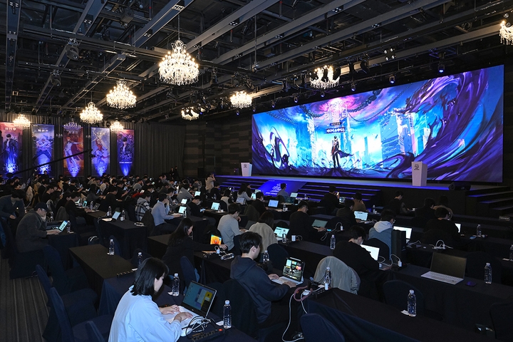 넷마블, '나 혼자만 레벨업:어라이즈' 쇼케이스 개최…5월 출시