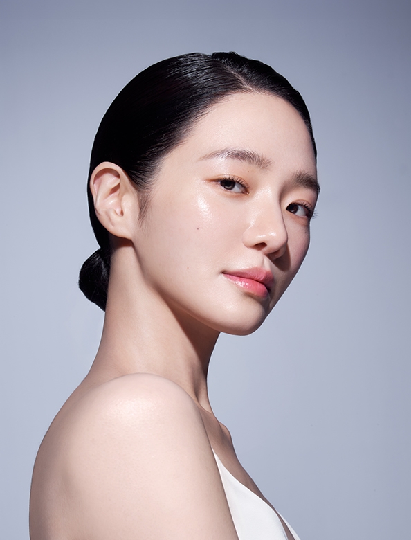 AHC, 글로벌 앰버서더에 박규영 선정…”비주얼 컷 공개”