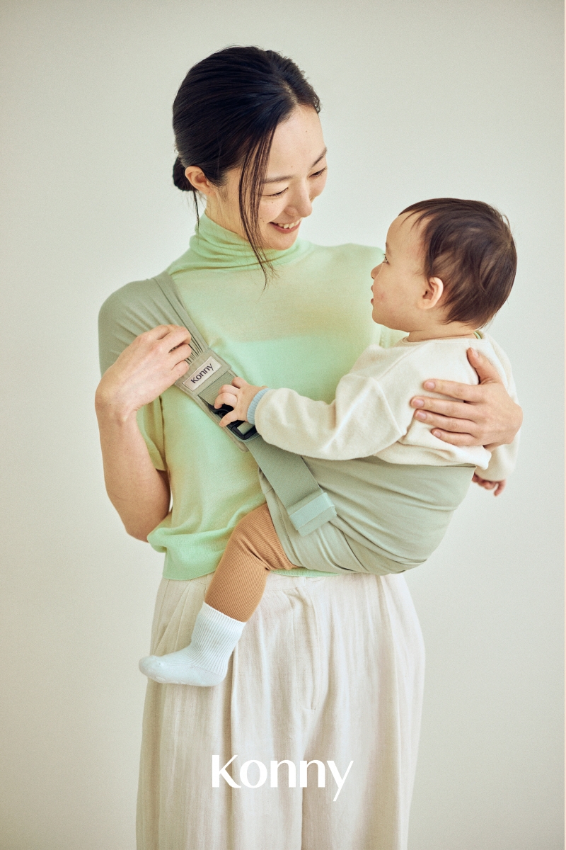 코니바이에린, 코니 듀얼 서포트 힙시트 출시