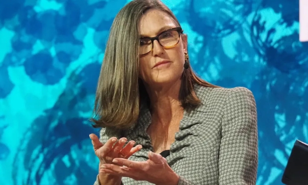 (상보) 캐시 우드 “비트코인은 슈퍼 고속도로...380만$ 갈 듯"