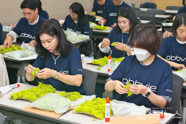 WOP가능성주간봉사활동_공기정화식물모자이크