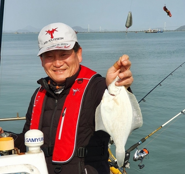 친환경 낚시대회 / 사진=신안군 제공