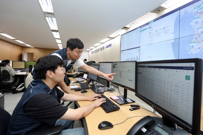 현대엔지니어링이 운영하고 있는 ‘EVC(Electric Vehicle Charging service) 통합관제센터’ / 사진=현대엔지니어링 제공