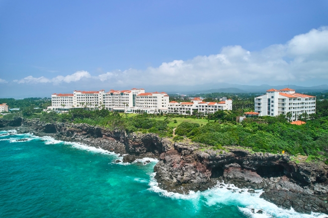 금호석유화학그룹은 지난해 계열사 금호리조트가 매출액 약 1083억원, 영업이익 약 130억원을 달성해 지난 2022년 기록한 역대 최고 실적을 단 1년 만에 또다시 경신했다고 29일 밝혔다. 사진은 금호리조트의 제주리조트 전경. (사진 = 금호석유화학 제공)