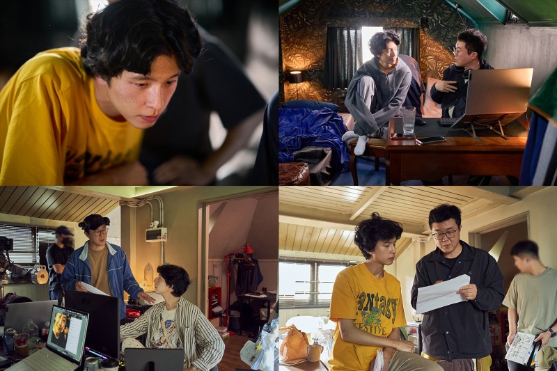 ‘댓글부대’ 홍경, 캐릭터를 향한 애정 돋보이는 비하인드 스틸 공개