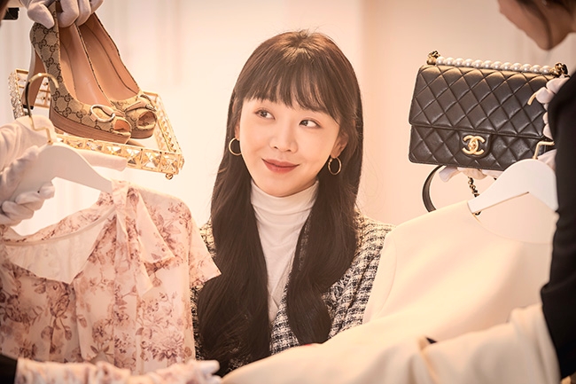 ‘그녀가 죽었다’ 신혜선, 관종 인플루언서로 변신…완벽한 열연으로 미스터리의 포문