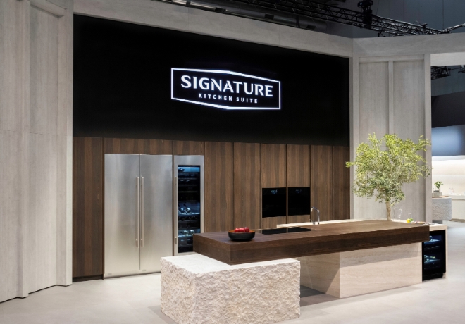 LG전자가 이탈리아 밀라노에서 현지시간 16일부터 6일간 열리는 세계 최대 규모 디자인 전시회 ‘밀라노 디자인 위크 2024’에 참가해 유럽 빌트인 주방가전 시장을 적극 공략한다. 사진은 시그니처 키친 스위트 전시존.